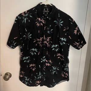 Black Palm Tree Button Up